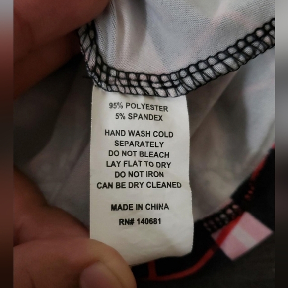 Hello Kitty x Unique Vintage Plaid Long-Sleeve Dress | Size 4 | Holiday Retro - Picture 4 of 5